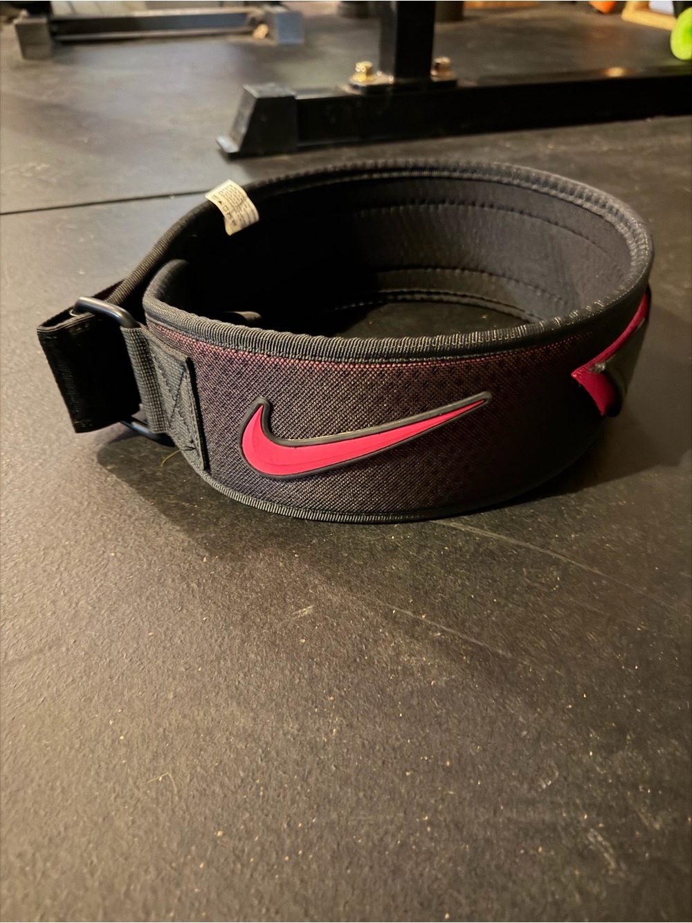 Nike Women’s Black Weightlifting Belt with Pink Swoosh